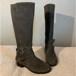 Kensie Capellini Grey Suede high boot